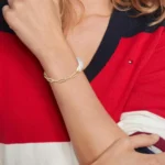 Tommy Hilfiger Γυναικείο Βραχιόλι Αλυσίδα από Ατσάλι Επιχρυσωμένο με Πέρλες - Image 2