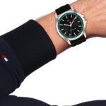 Tommy Hilfiger Ανδρικό Ρολόι 43mm Μπαταρίας με Μαύρο Καουτσούκ Λουράκι  SKU 1710739 - Image 6