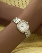Γυναικεία Ρολόι GUESS Hazel Crystals Two Tone Stainless Steel Bracelet SKU GW1018L3