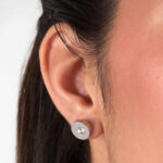 KARL LAGERFELD ILLUME  Γυναικεία Σκουλαρίκια Ασημένια Με Πέτρες Και Λογότυπο SKU KLBJX17 - Image 2